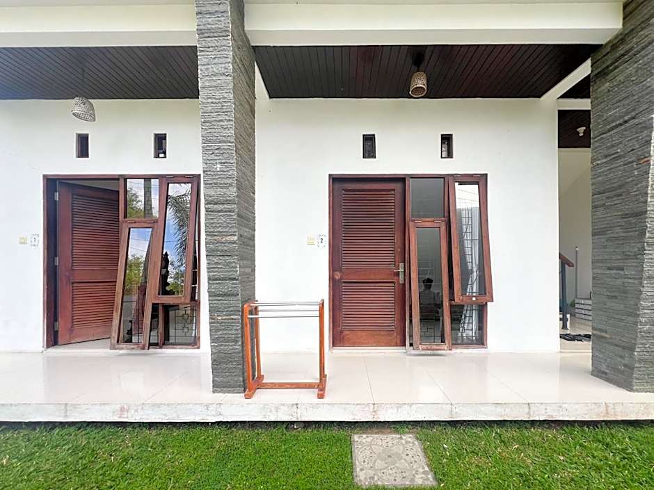 Kanha Homestay near Pantai Pandawa RedPartner