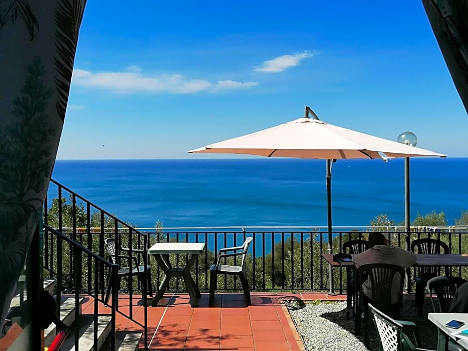 Perla del Levante Hostel