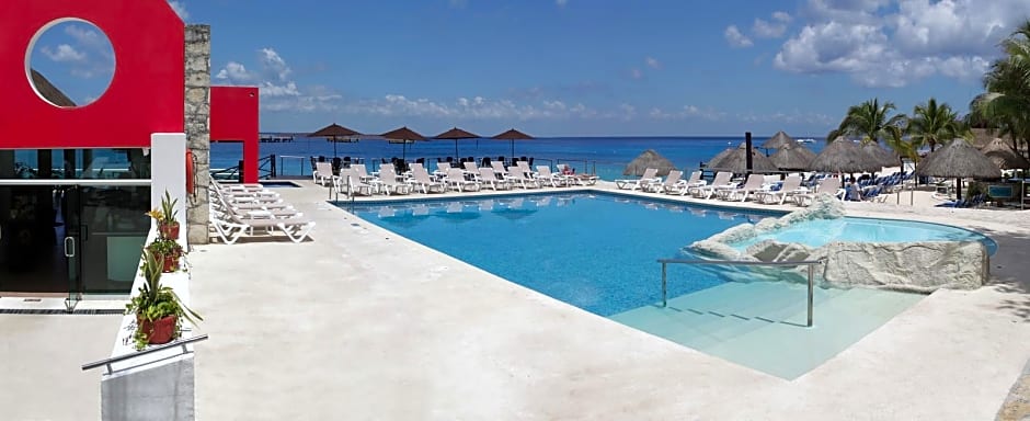 El Cid La Ceiba Beach Hotel