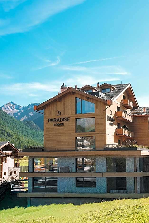 Paradise Lodge