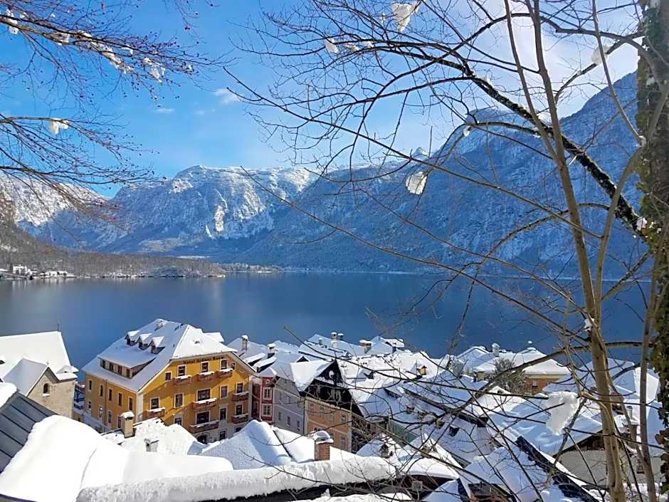 Gasthof Simony Hallstatt B&B