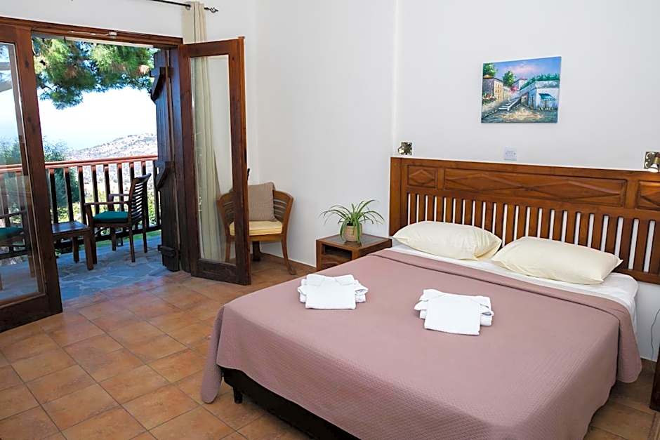 Demetriou Paradisos Hills Hotel