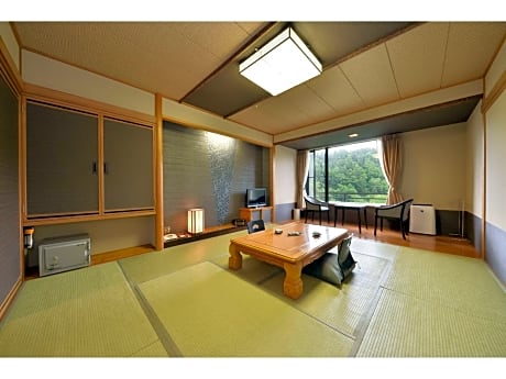 Japanese-Style Room - Main Building