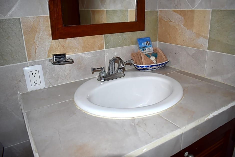 Hotel Plaza Almendros