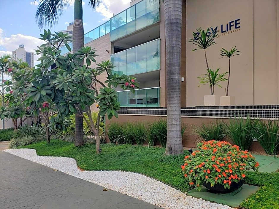 1 Qts.| 2 Hósp. | Linda vista| Ao lado do Shopping