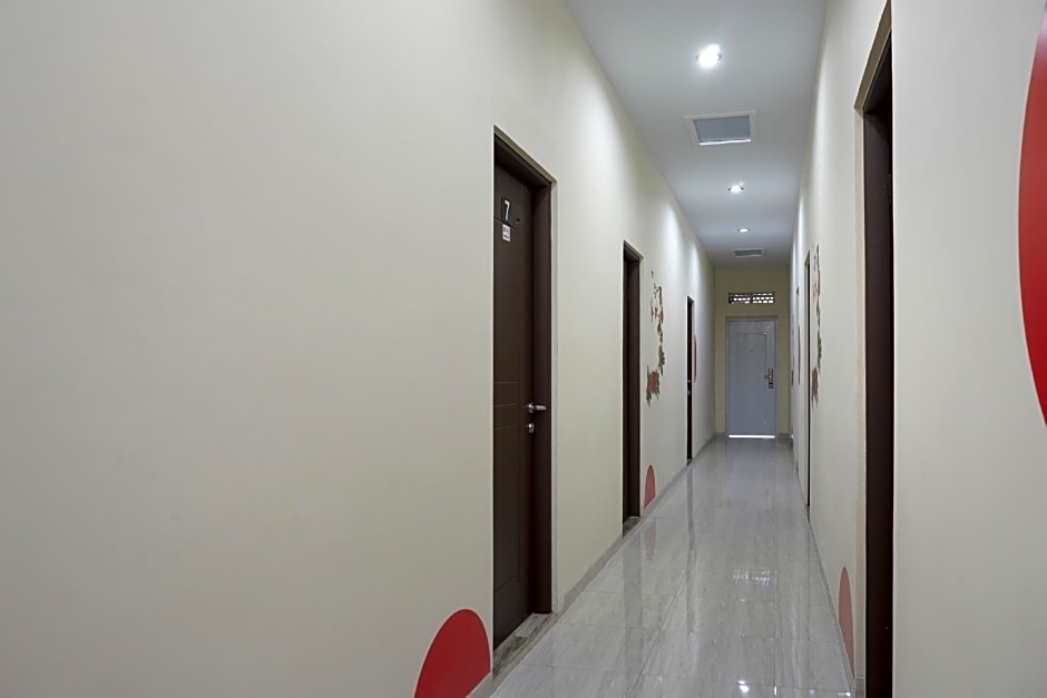 Hotel O DeHome Family