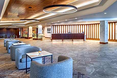 Hilton St. Louis Airport