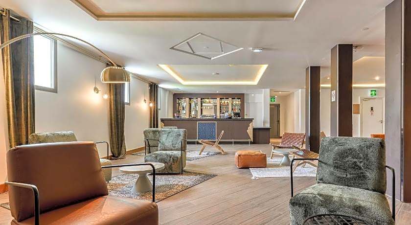 Zenitude Hotel la Valadiere, an Ascend Collection Hotel