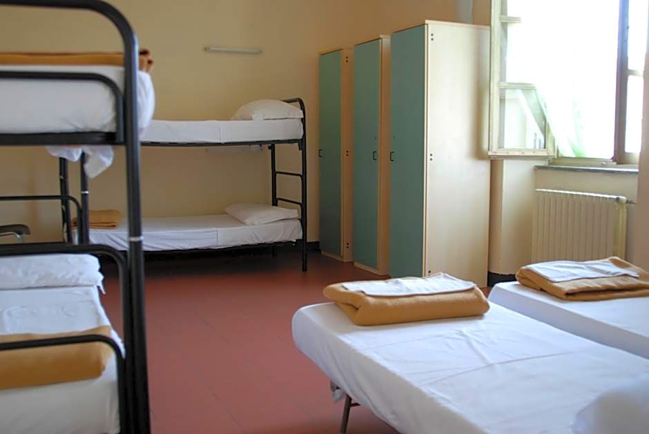 Il Chiostro Hostel and Hotel