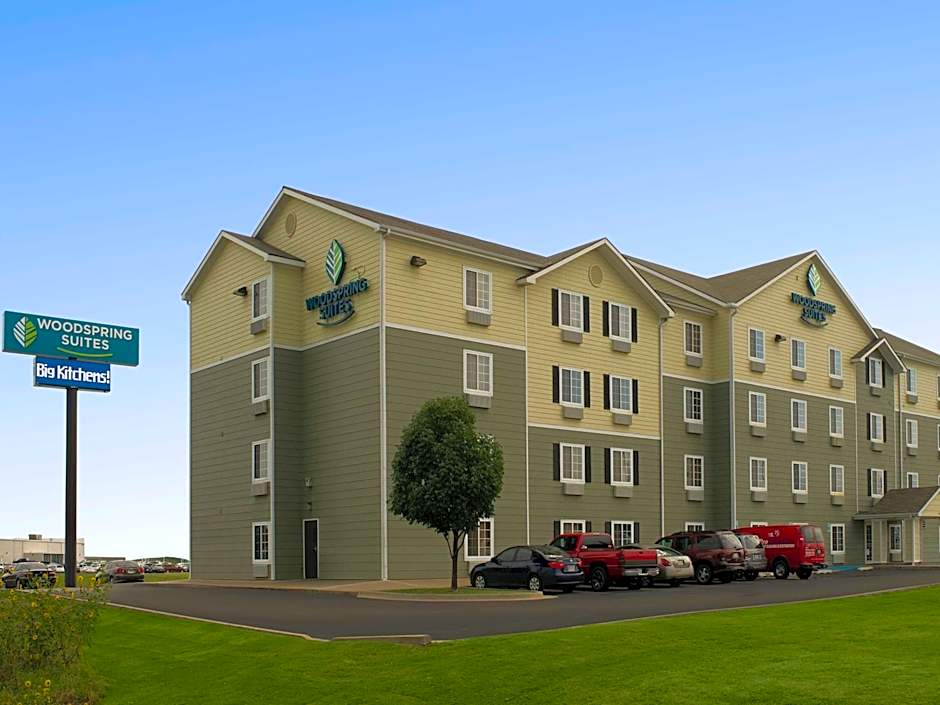 WoodSpring Suites Tulsa