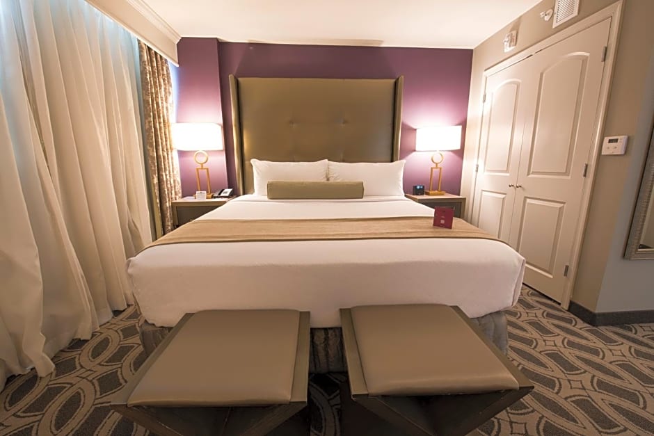 Crowne Plaza Saddlebrook By IHG