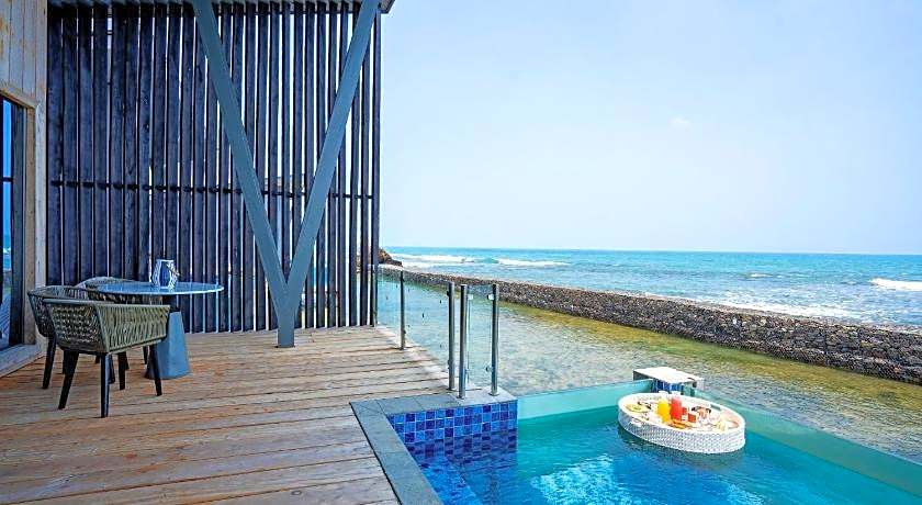 Aston Anyer Beach Hotel