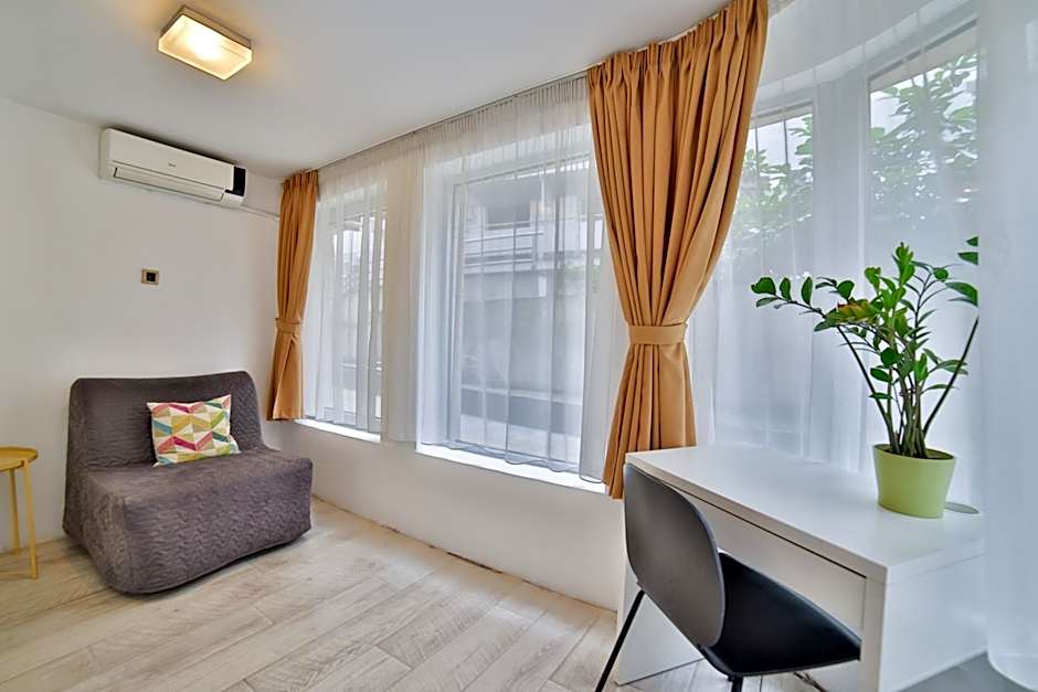 Garni House 46 Plus