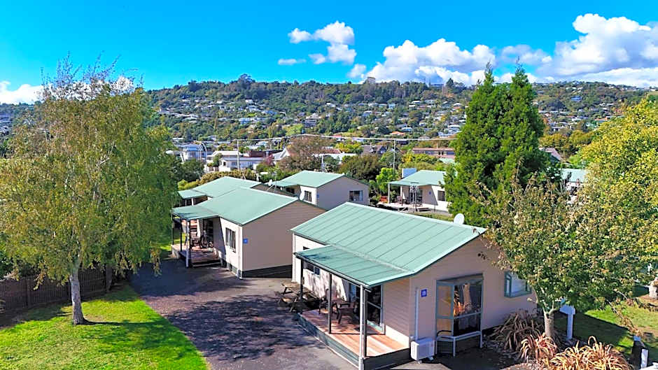 Tāhuna Beach Holiday Park