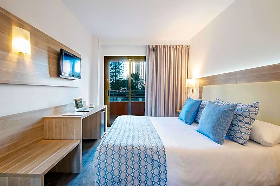 Hotel Benidorm East by Pierre & Vacances