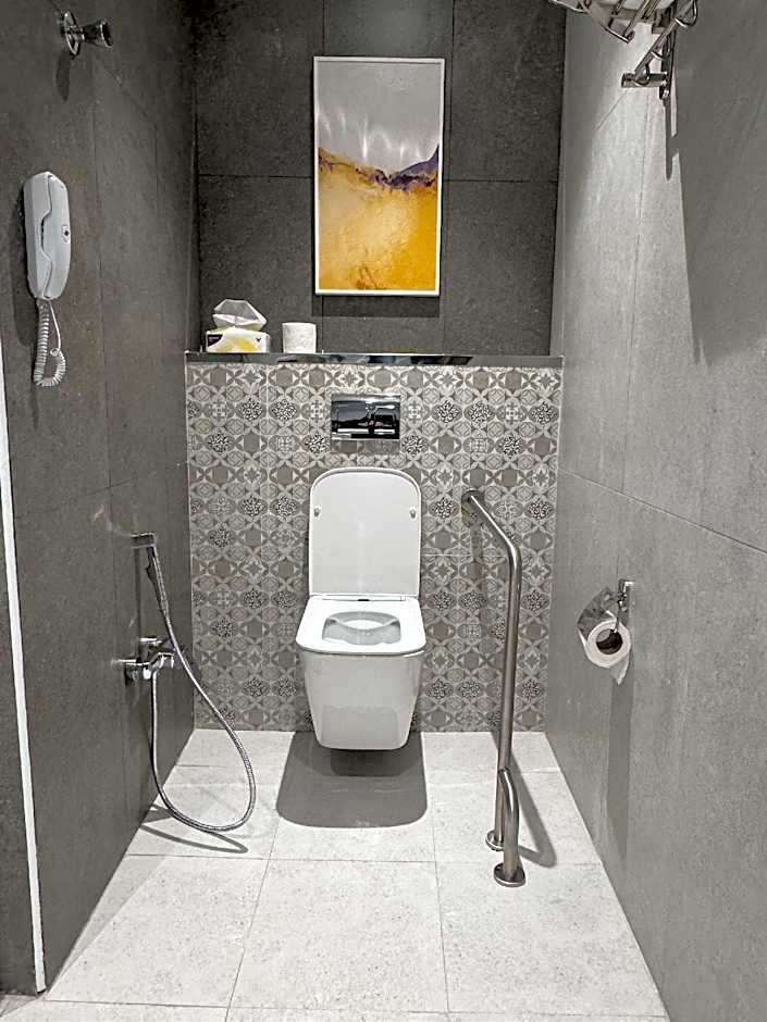 Best Western Plus Danat Almansak Hotel