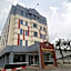 SR Hotel