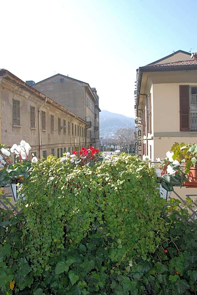 La Canarina Bed & Breakfast