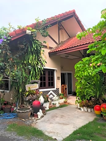 Cool Cat House Resort