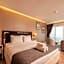 MQ Hotel Suites & SPA