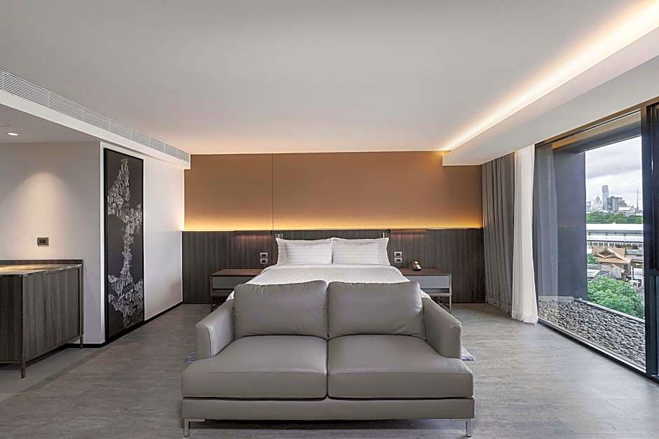 Gardina Asoke Hotel & Residence