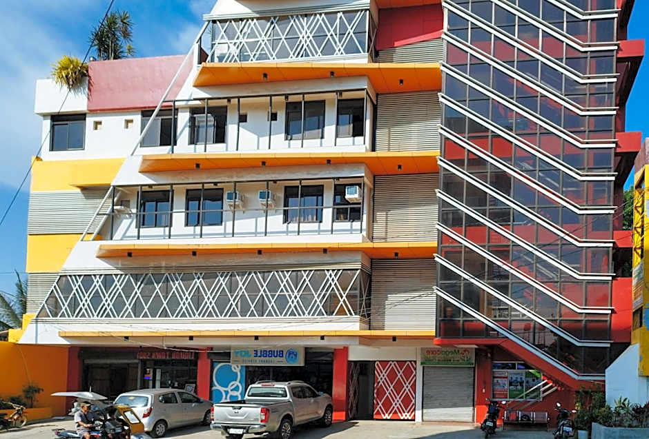 RedDoorz @ Benelio Suites Pavia Iloilo