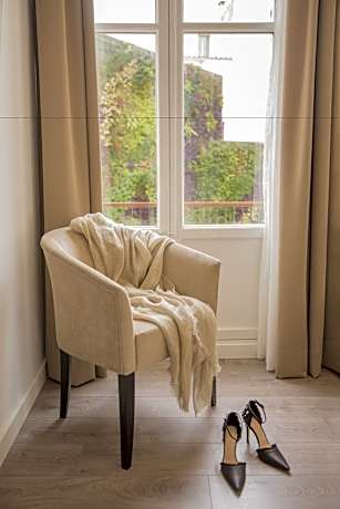 Superior Double Room (1 Double Bed)