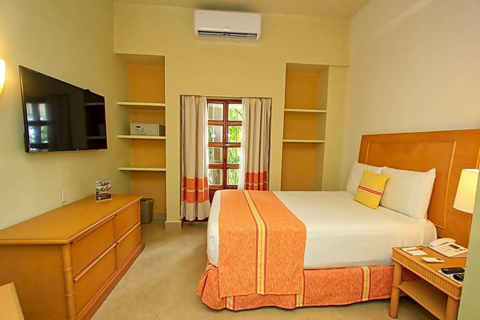 Binniguenda Huatulco & Beach Club