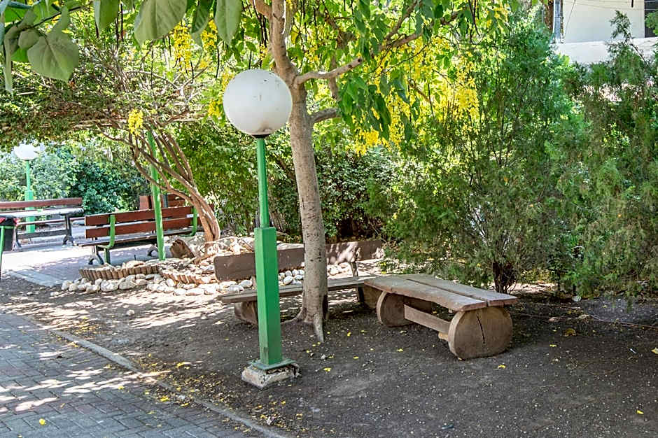 Degania Bet Kibbutz Country Lodging