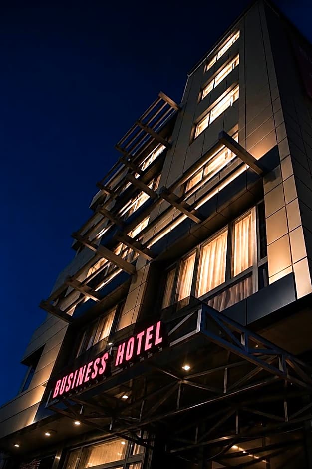 Business Hotel Plovdiv - Central Location