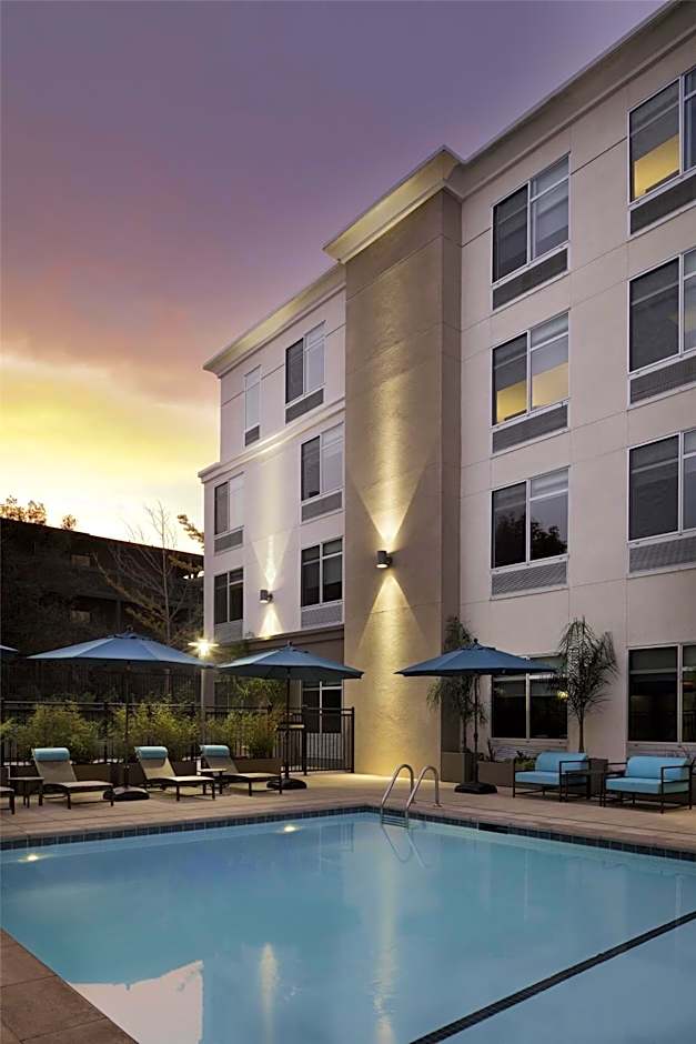 Hyatt Place Santa Cruz