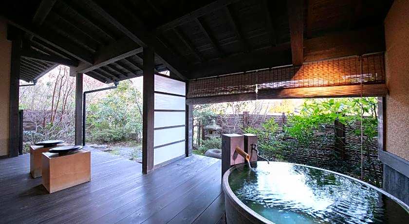 Yufuin-Bettei Itsuki Ryokan