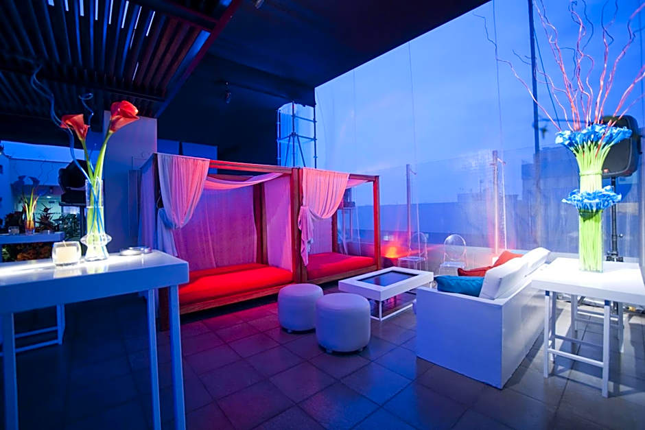 Radisson Hotel Decapolis Miraflores