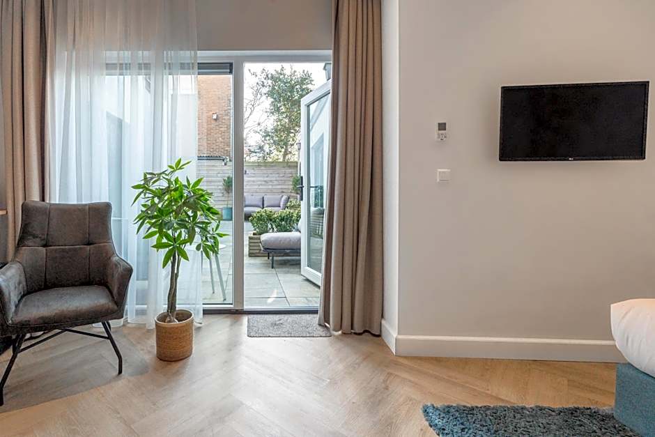 Boutique Hotel At Sea