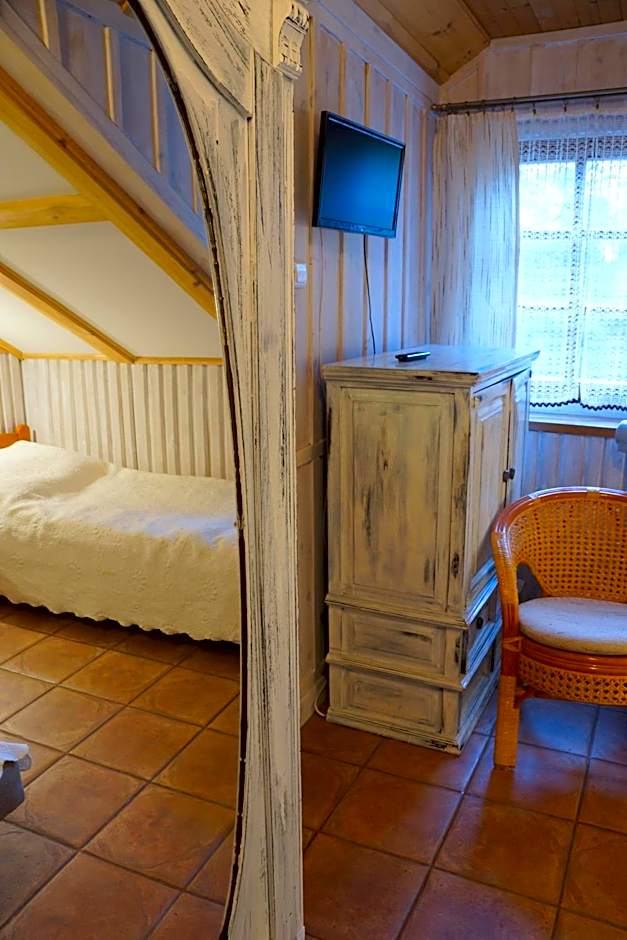 Photo 1 of 6 of Standard 2 Beds
