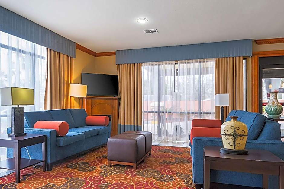 Comfort Suites Lake Charles