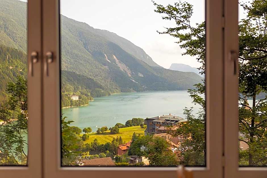 Hotel Londra Slow Living Molveno