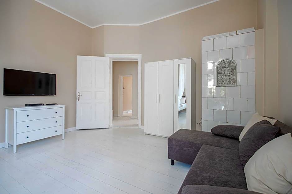 Riviera Residence Apartments