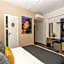 Rise Hotel