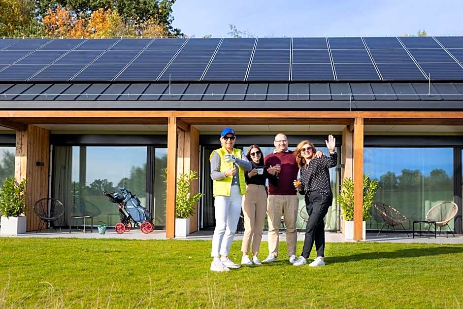 Binowo Park Golf Garden Rooms