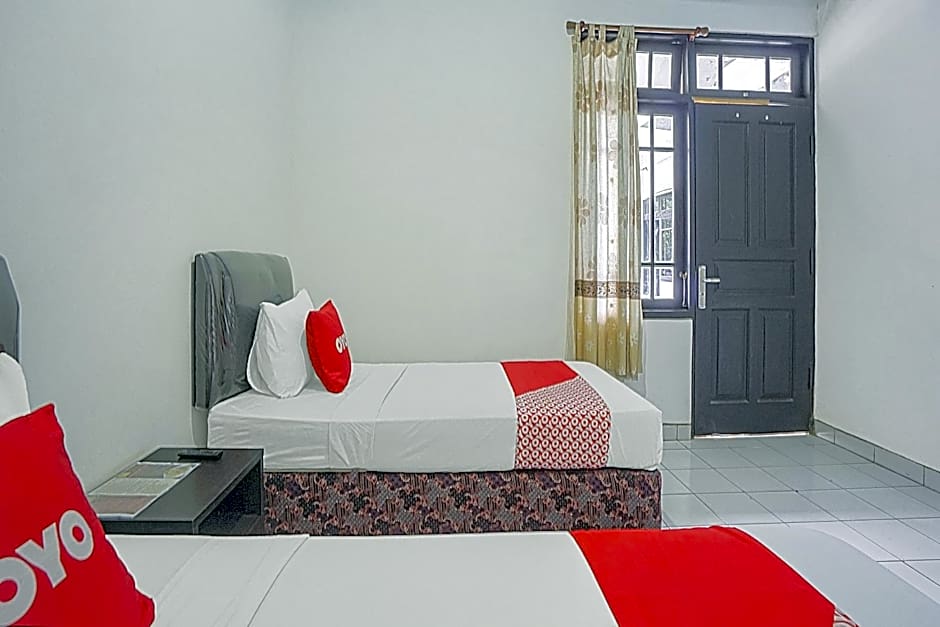 OYO Life 90589 Palem Garden Hotel