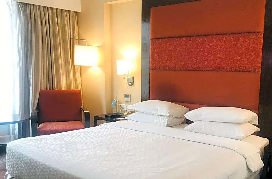Four Points By Sheraton Ahmedabad
