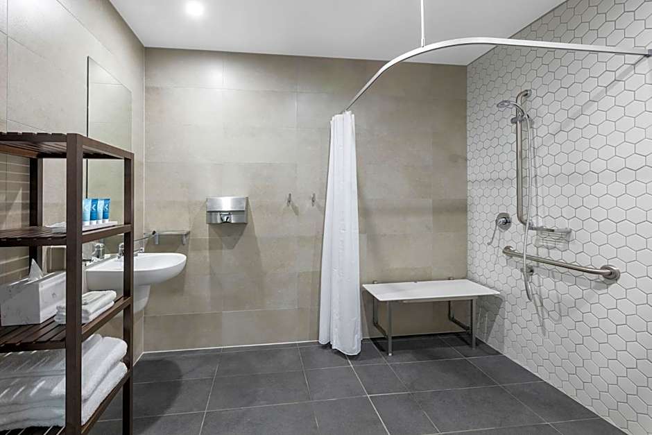 Meriton Suites Chatswood