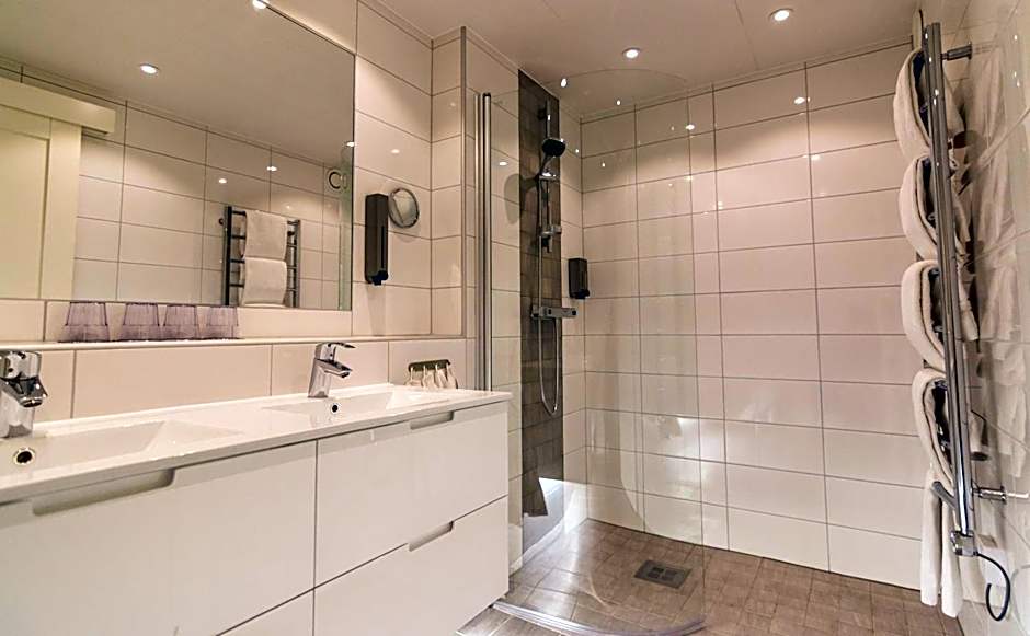 First Hotel Dragonen