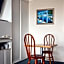 Holiday Lodge Motor Inn