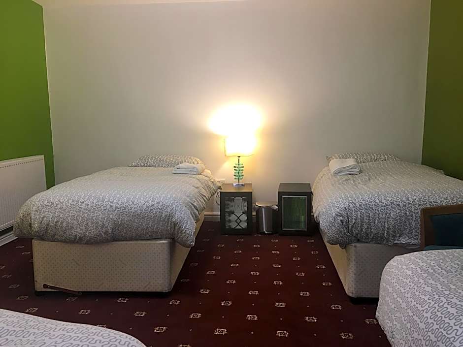 Photo 1 of 15 of Quadruple Room