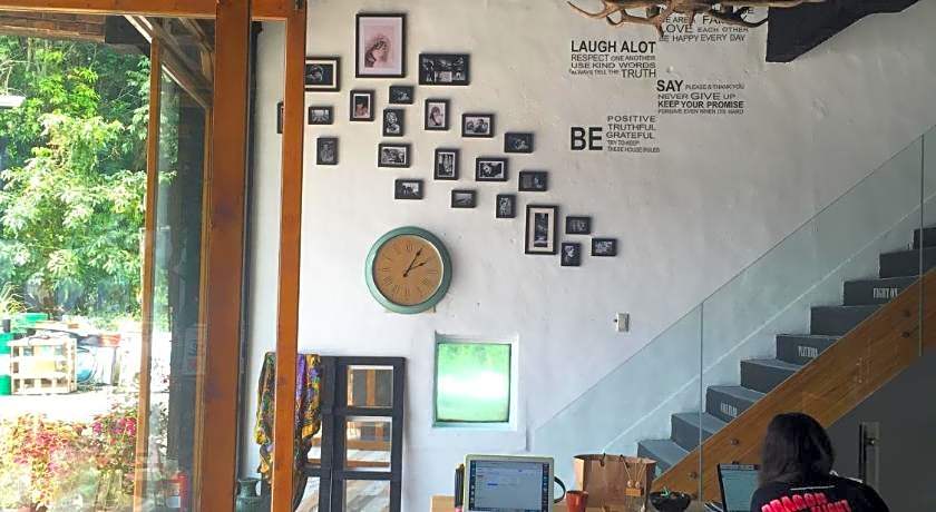 perBed Hostel - Sun Moon Lake