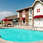 Boarders Inn and Suites by Cobblestone Lamar Missouri