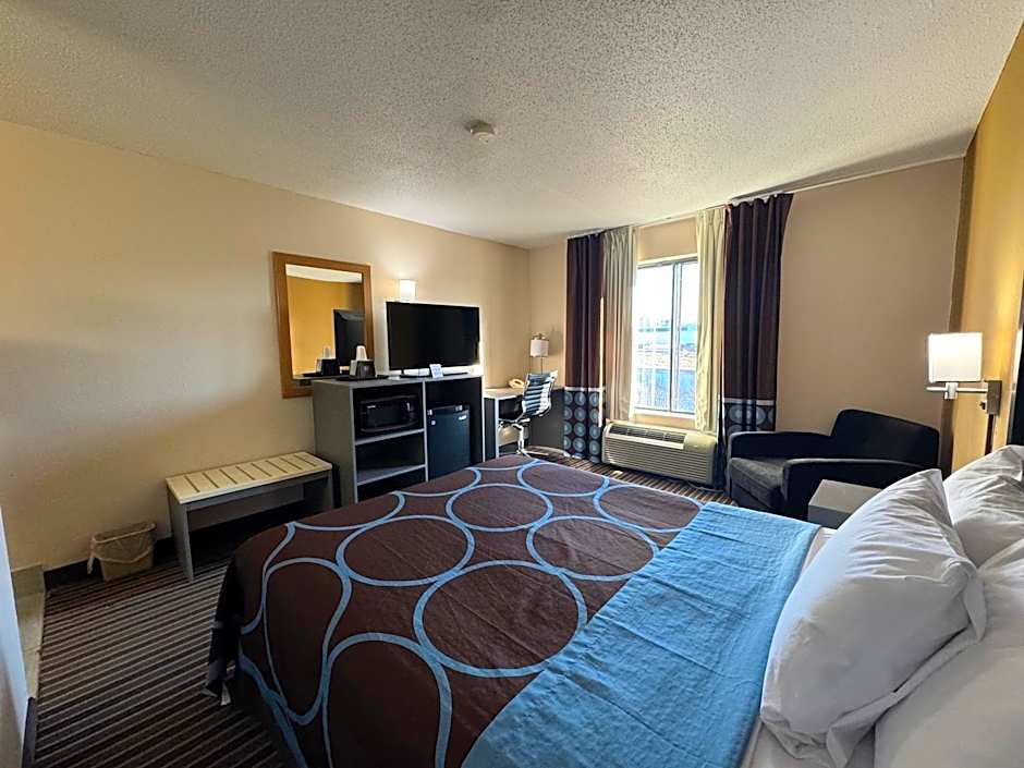 Super 8 by Wyndham Columbia Clark Lane