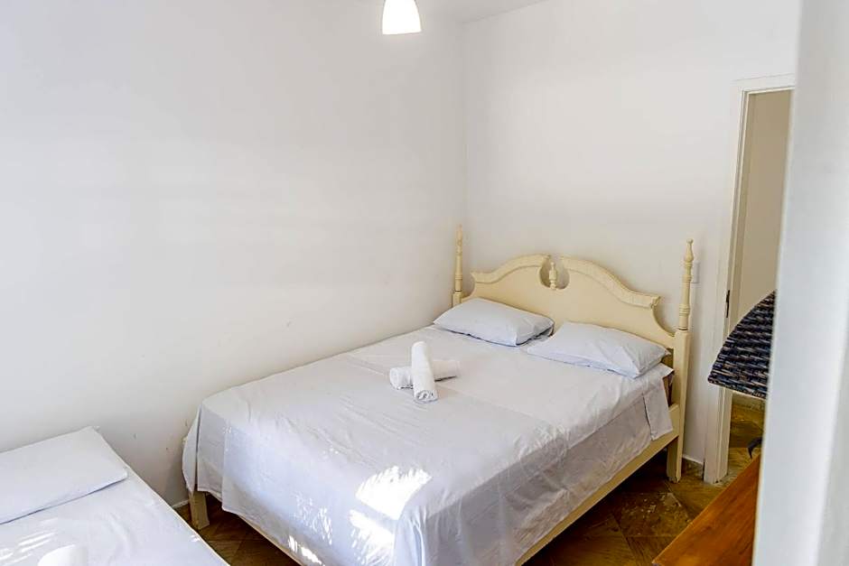 Casa com piscina privativa a 100m da Praia de Paúba